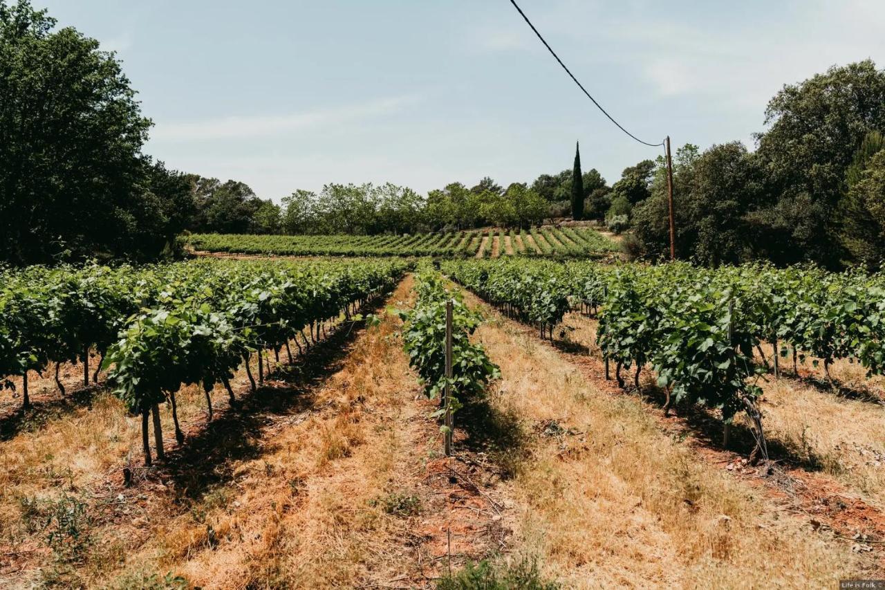 Domaine Des Bruguieres Entrecasteaux Exterior foto