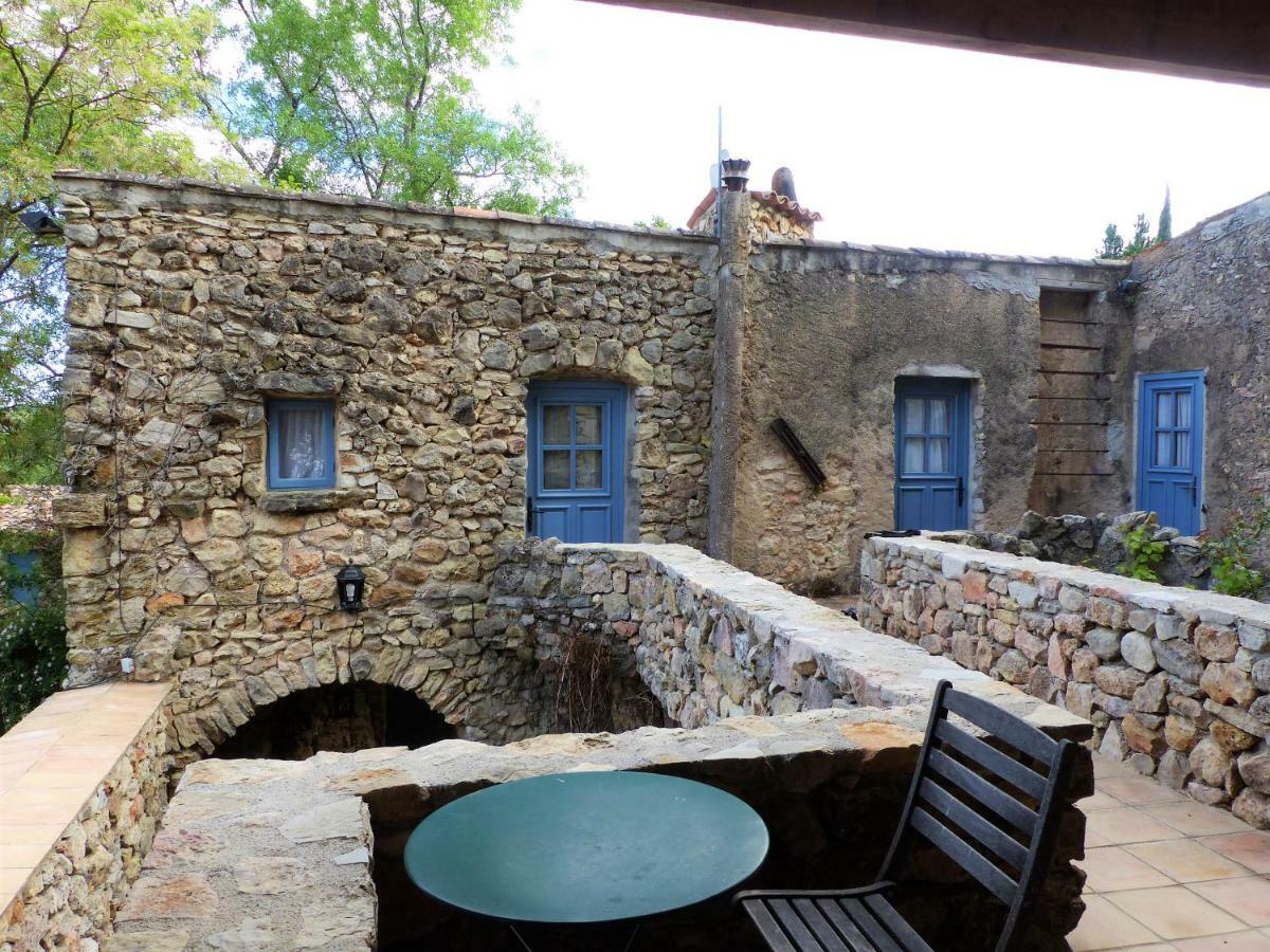 Domaine Des Bruguieres Entrecasteaux Exterior foto