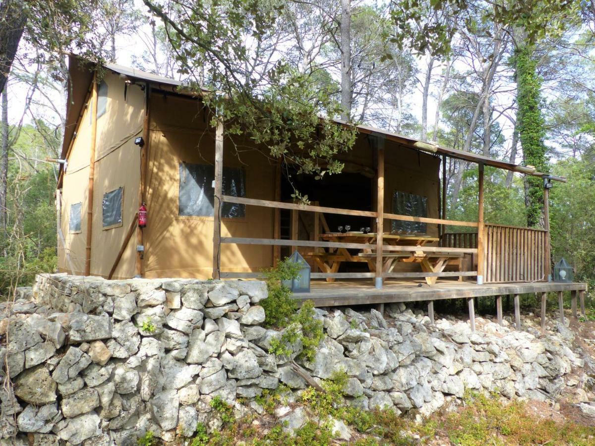 Domaine Des Bruguieres Entrecasteaux Exterior foto